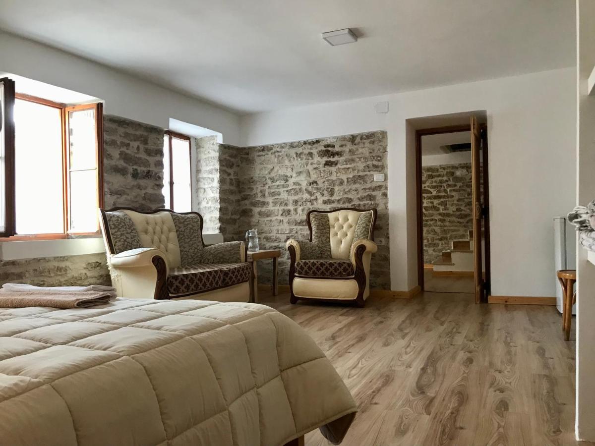Vila Eri Гирокастра Экстерьер фото