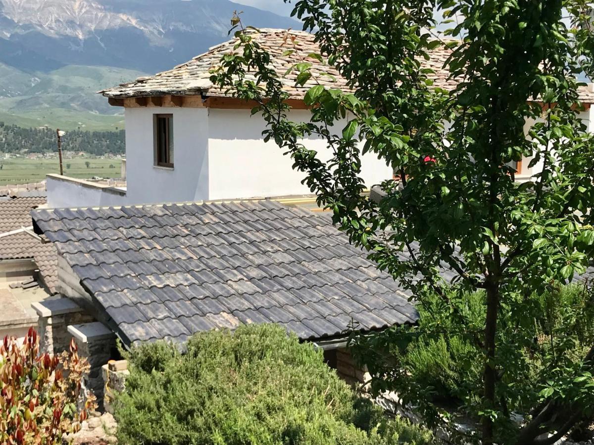Vila Eri Гирокастра Экстерьер фото